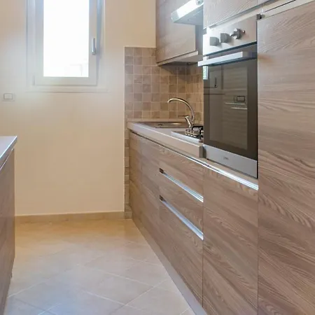 Welcomely - La Maddalena 20 *